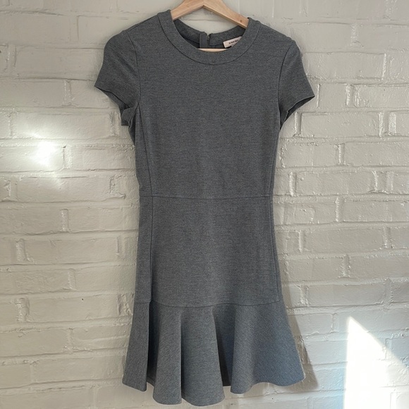 Sunday Best Dresses & Skirts - Sunday Best Women’s Dress Size 4